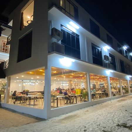 Dolphin Bay Island Resort Kota Belud Exterior photo