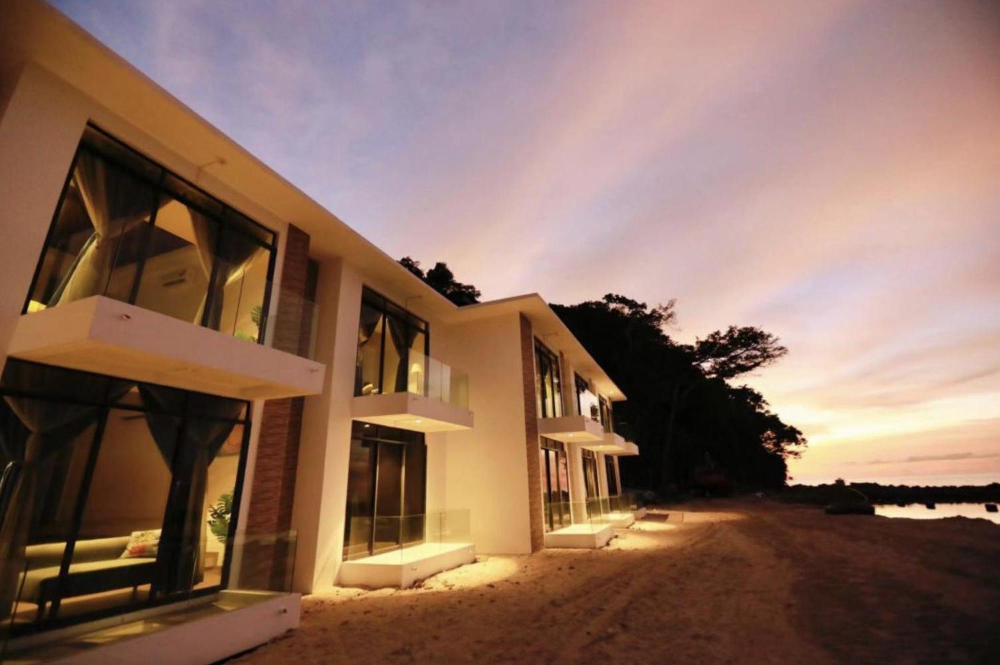 Dolphin Bay Island Resort Kota Belud Exterior photo